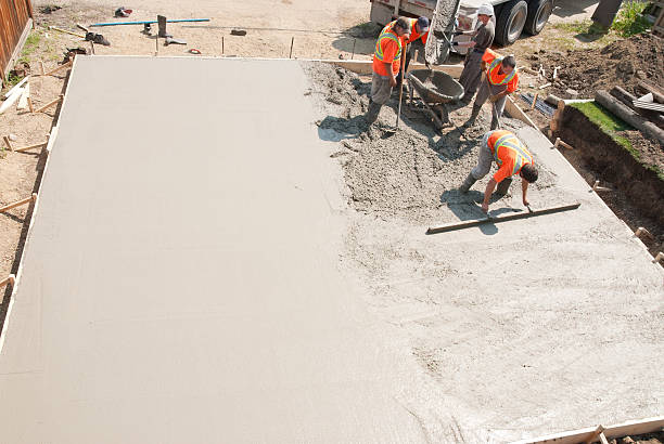 Best Affordable Concrete Contractor  in Kirtland Af, NM
